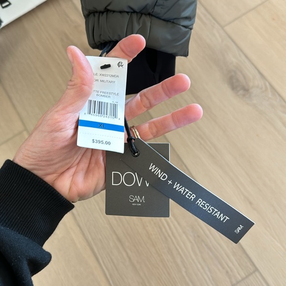 SAM down jacket - Picture 4 of 5